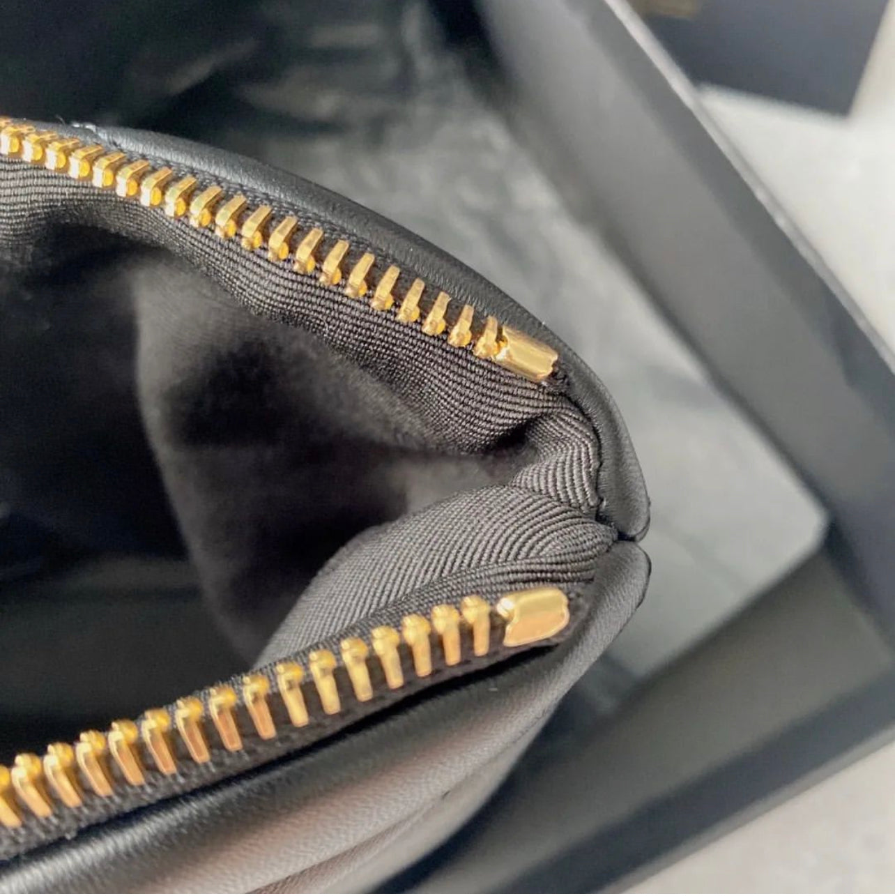 Sade Pouch