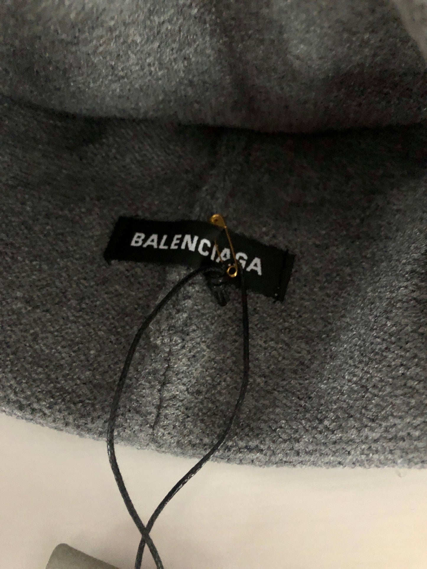 Logo Hat