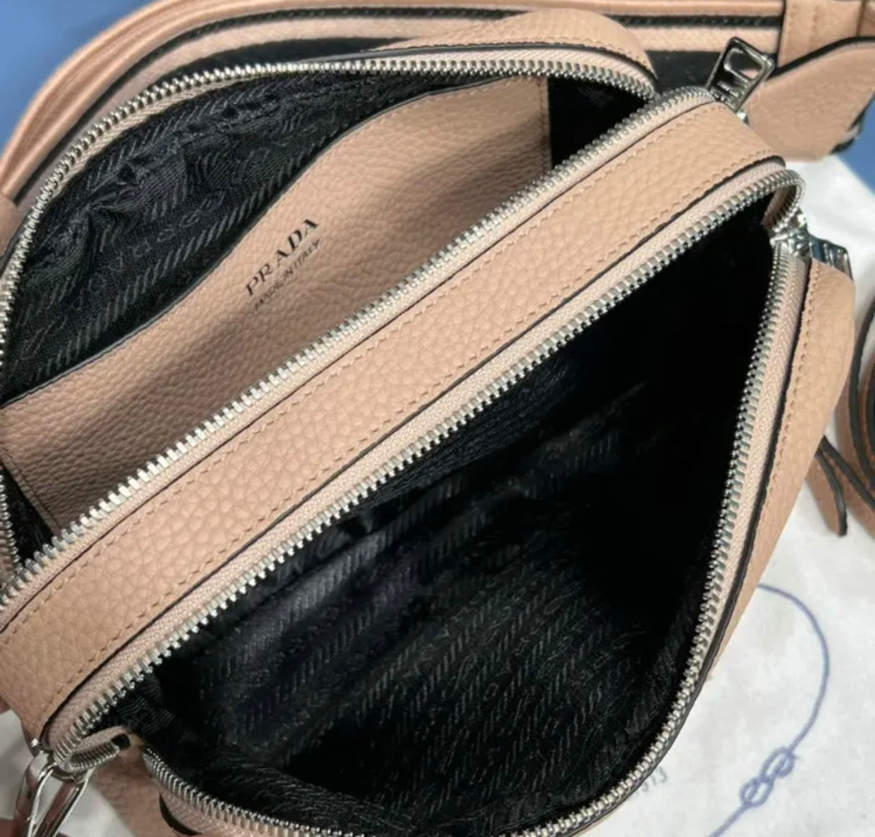 Medium Leather Bag