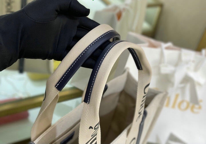 Woody Tote