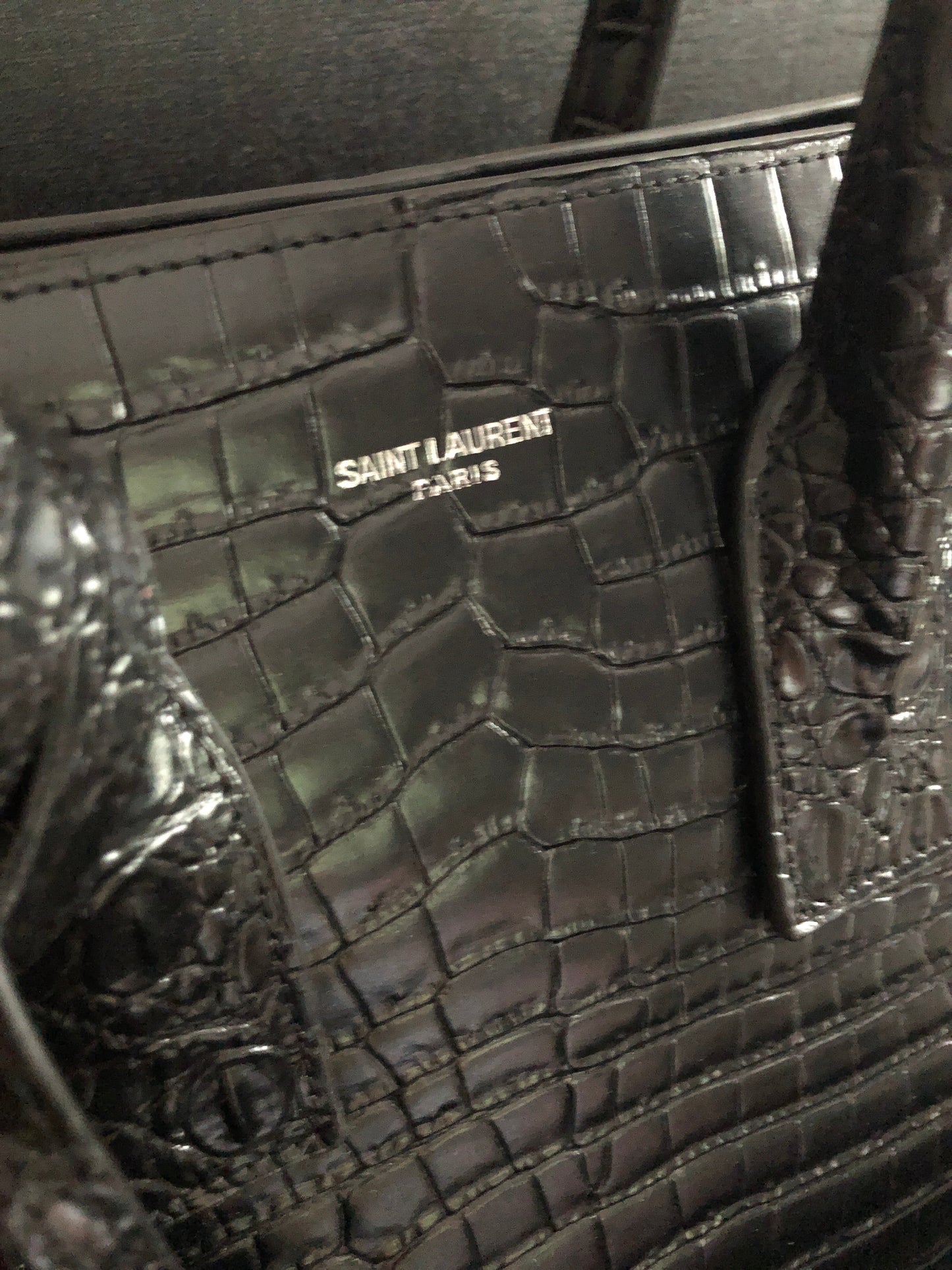 Sac De Jour Embossed