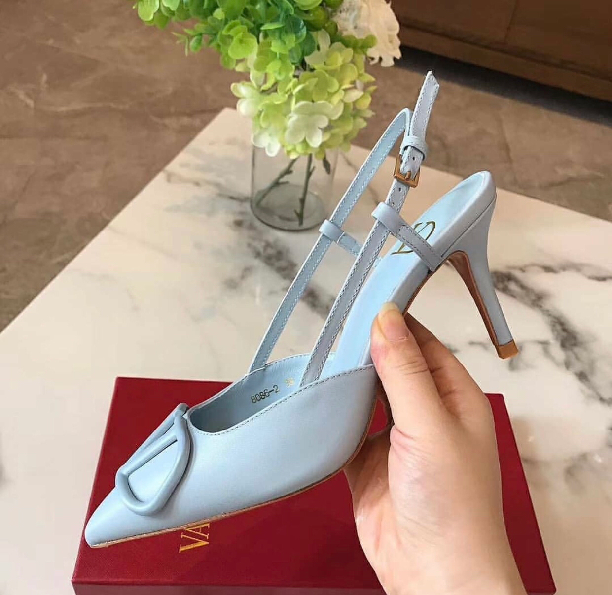 V Logo Slingback