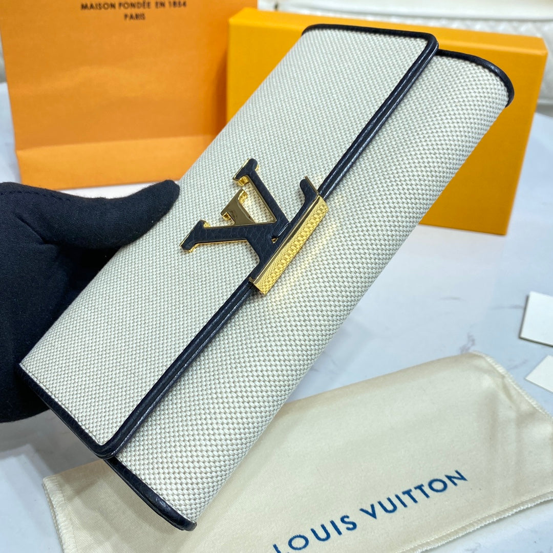 Capucines Wallet