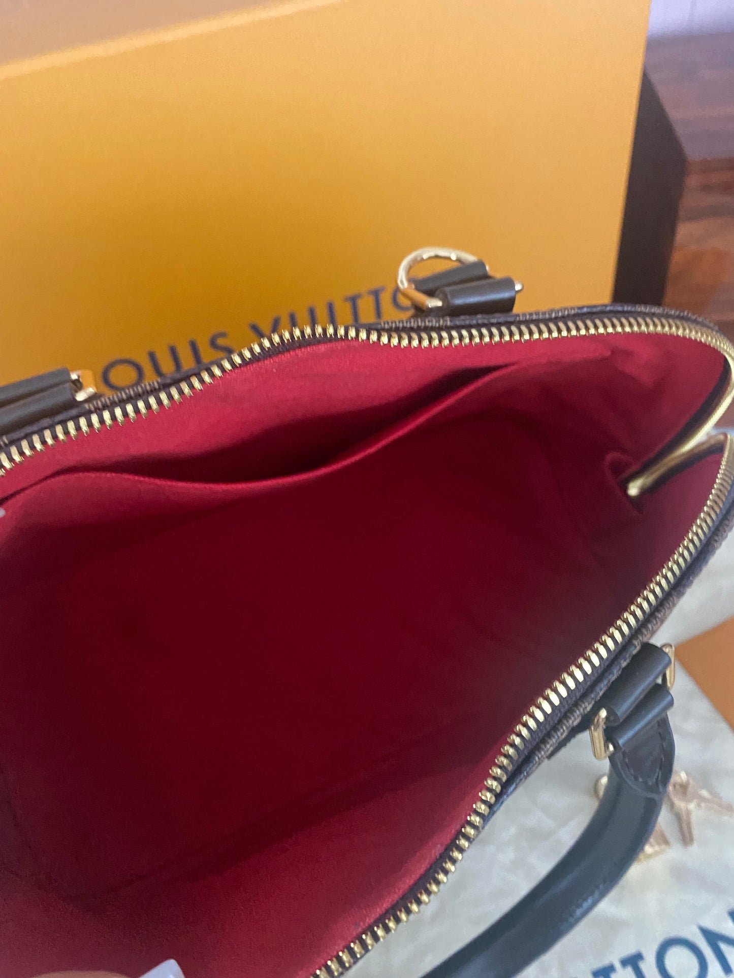 Alma Damier Ebene