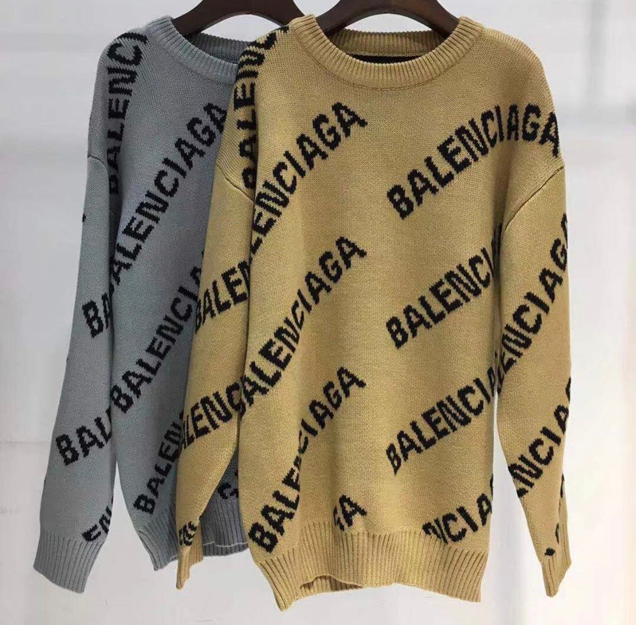 Logo Jumper
