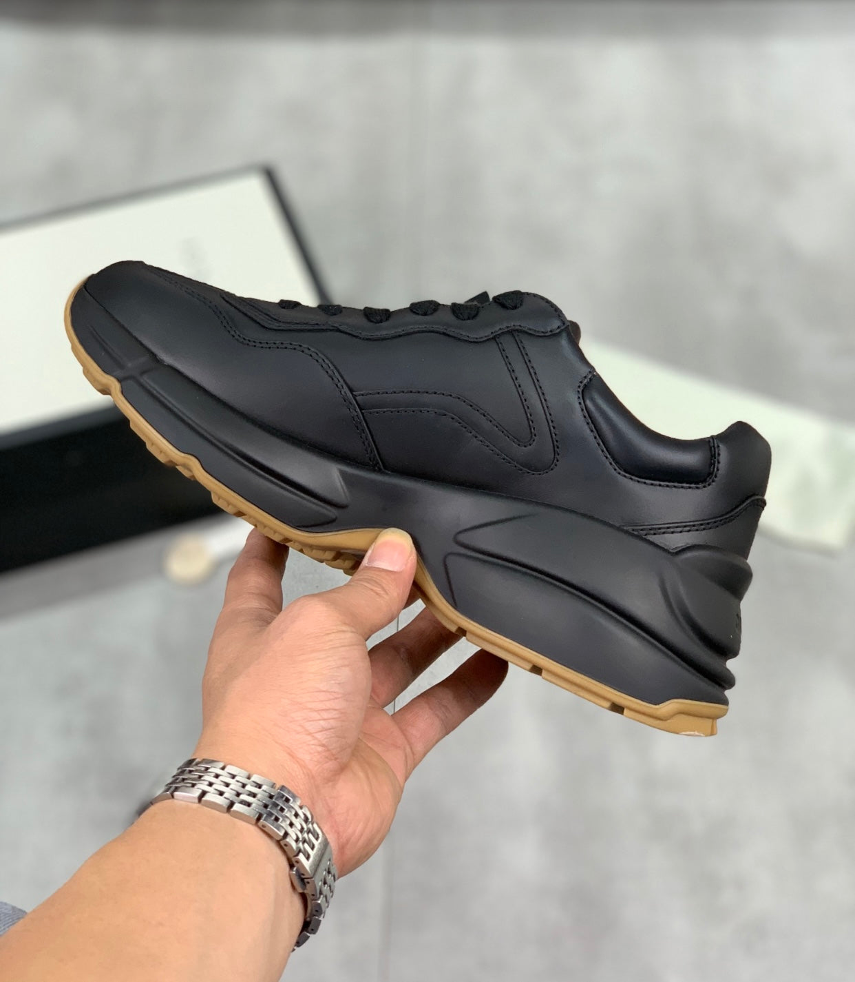 Rhyton Trainers
