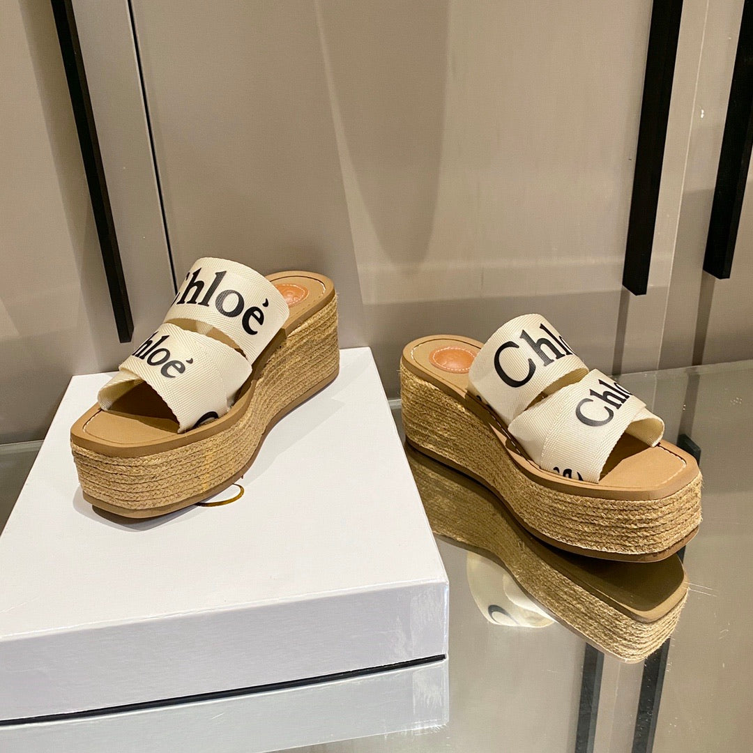 Woody Wedges