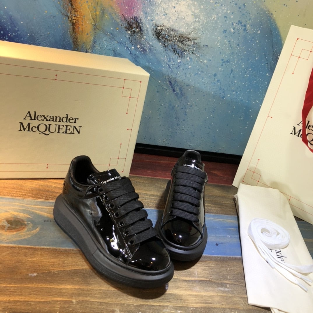 Oversized Sneaker Patent Ladies