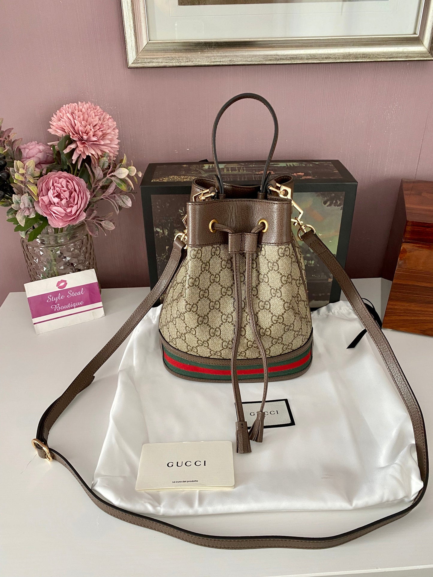 Ophidia Bucket Bag