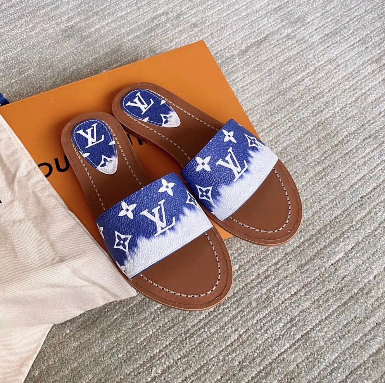 Escale Lock It Flat Mules