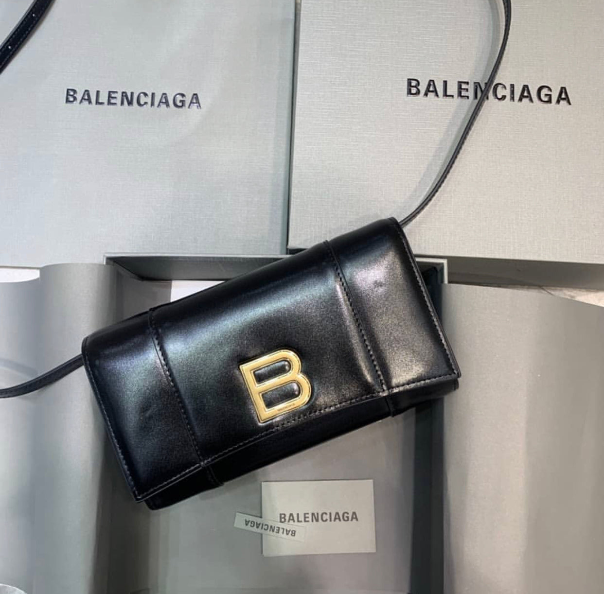 Hourglass Belt Bag