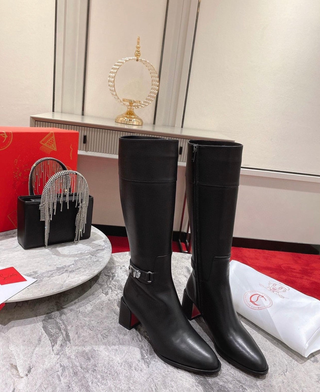 Lock Boots