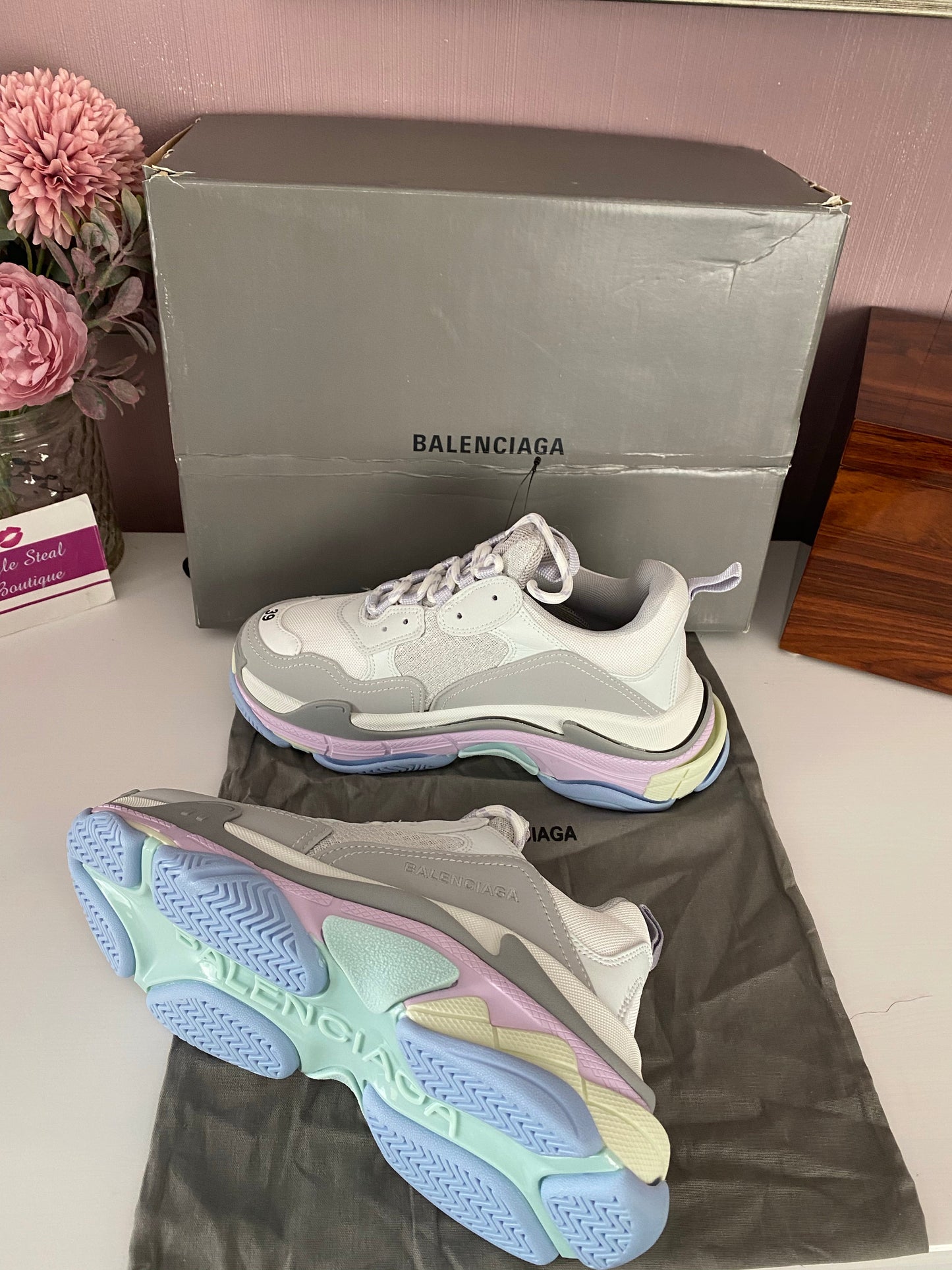 Triple S Sneaker
