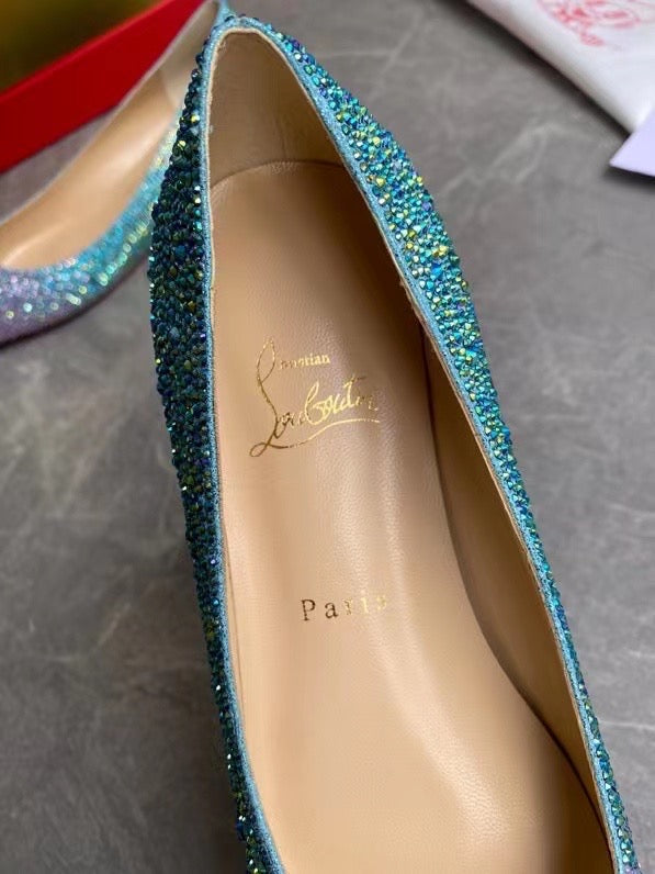 Strass Flats
