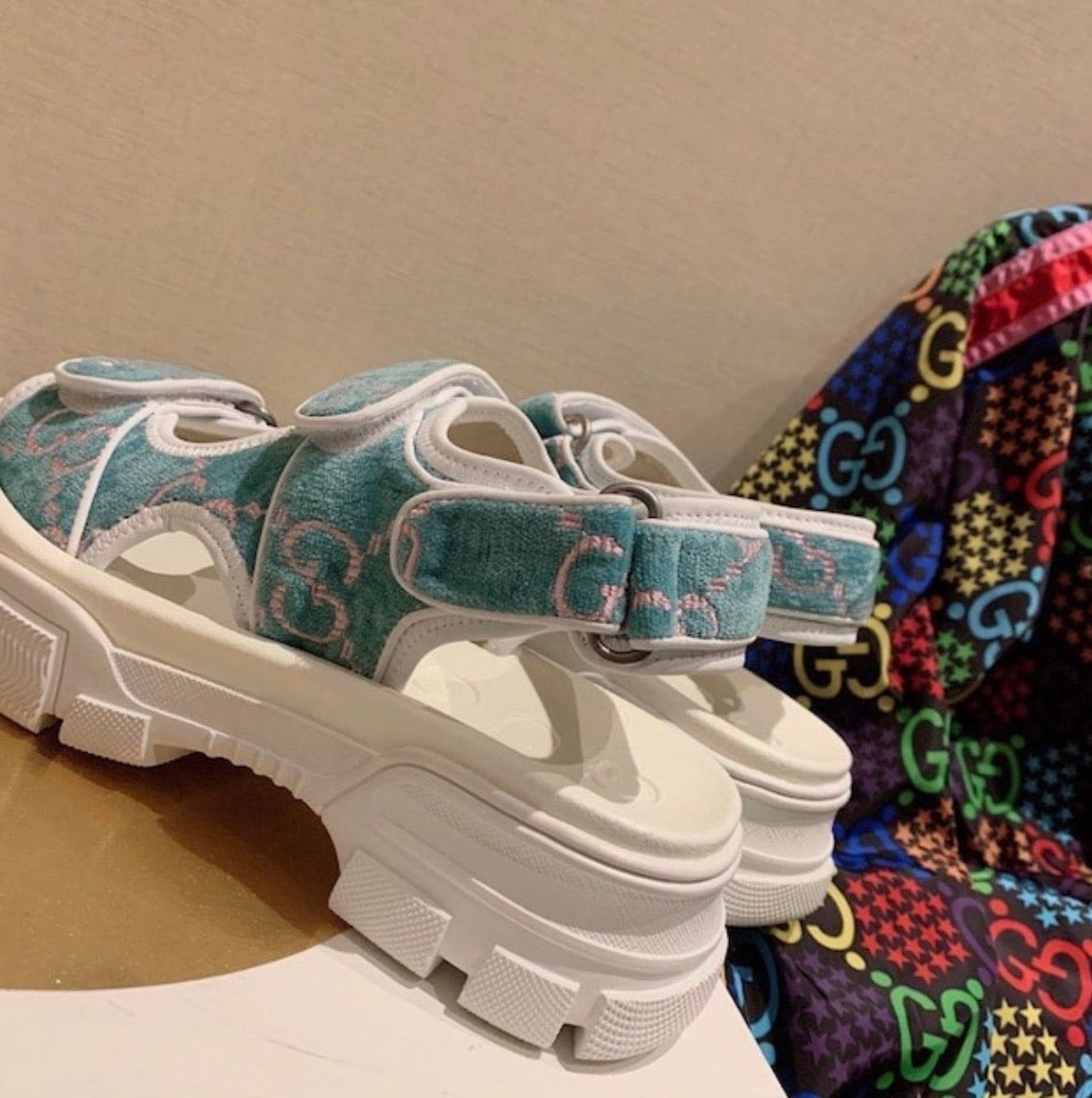 GG Sandals