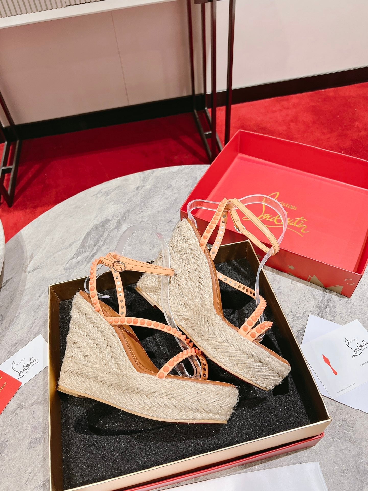 Mafaldina Wedges