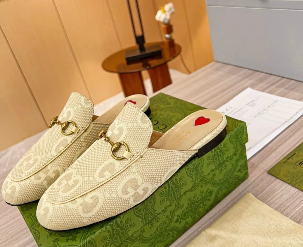 Jumbo GG Princetown Loafers