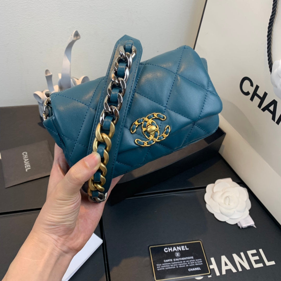 19 Waist Bag