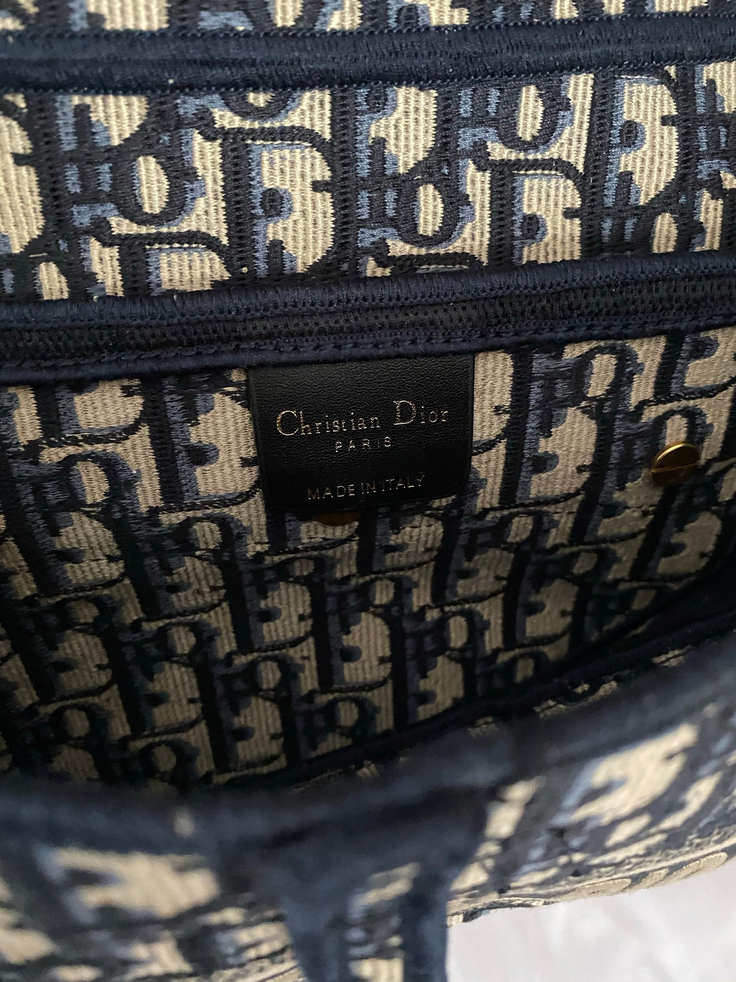 Saddle Bag Oblique