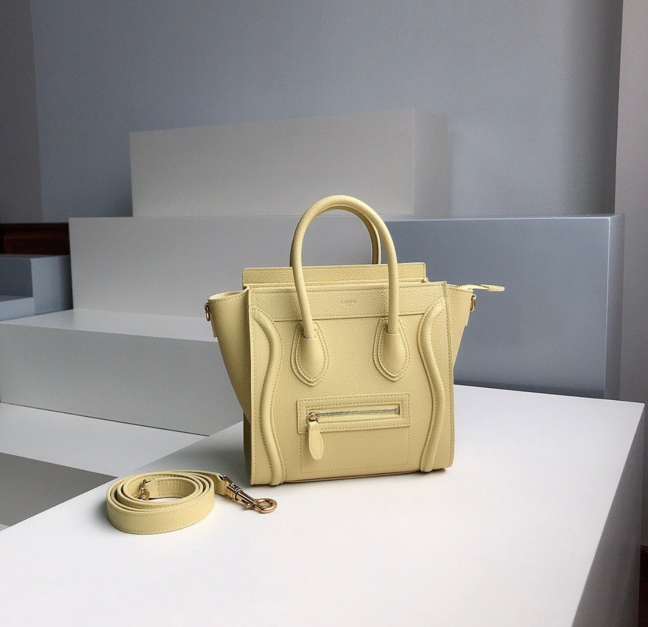 Nano Luggage