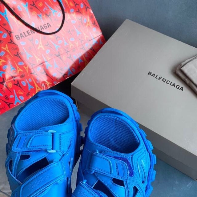 Track Sandals