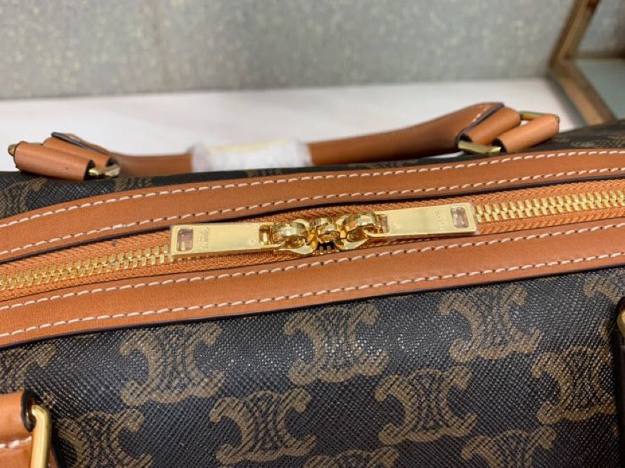 Large Voyage Holdall