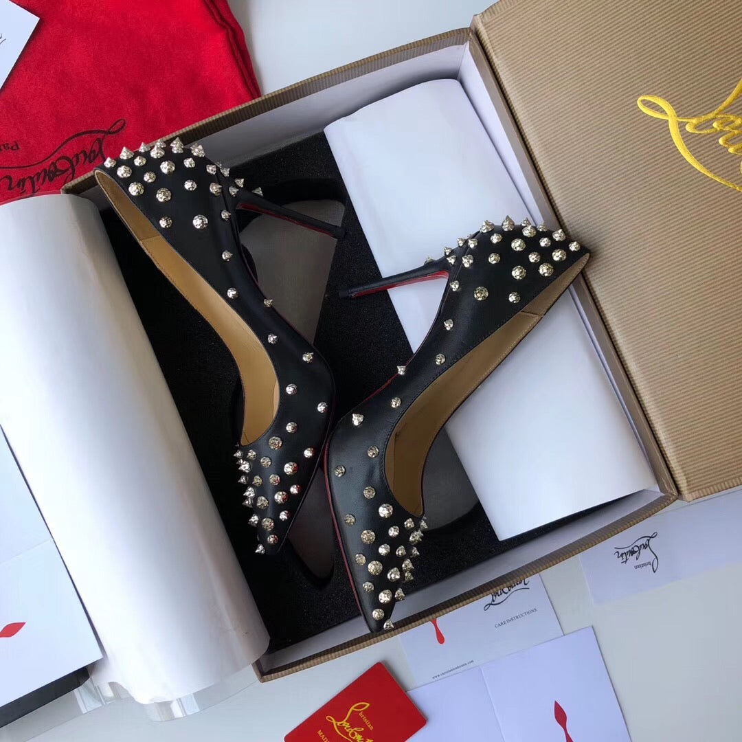 Studded Pump