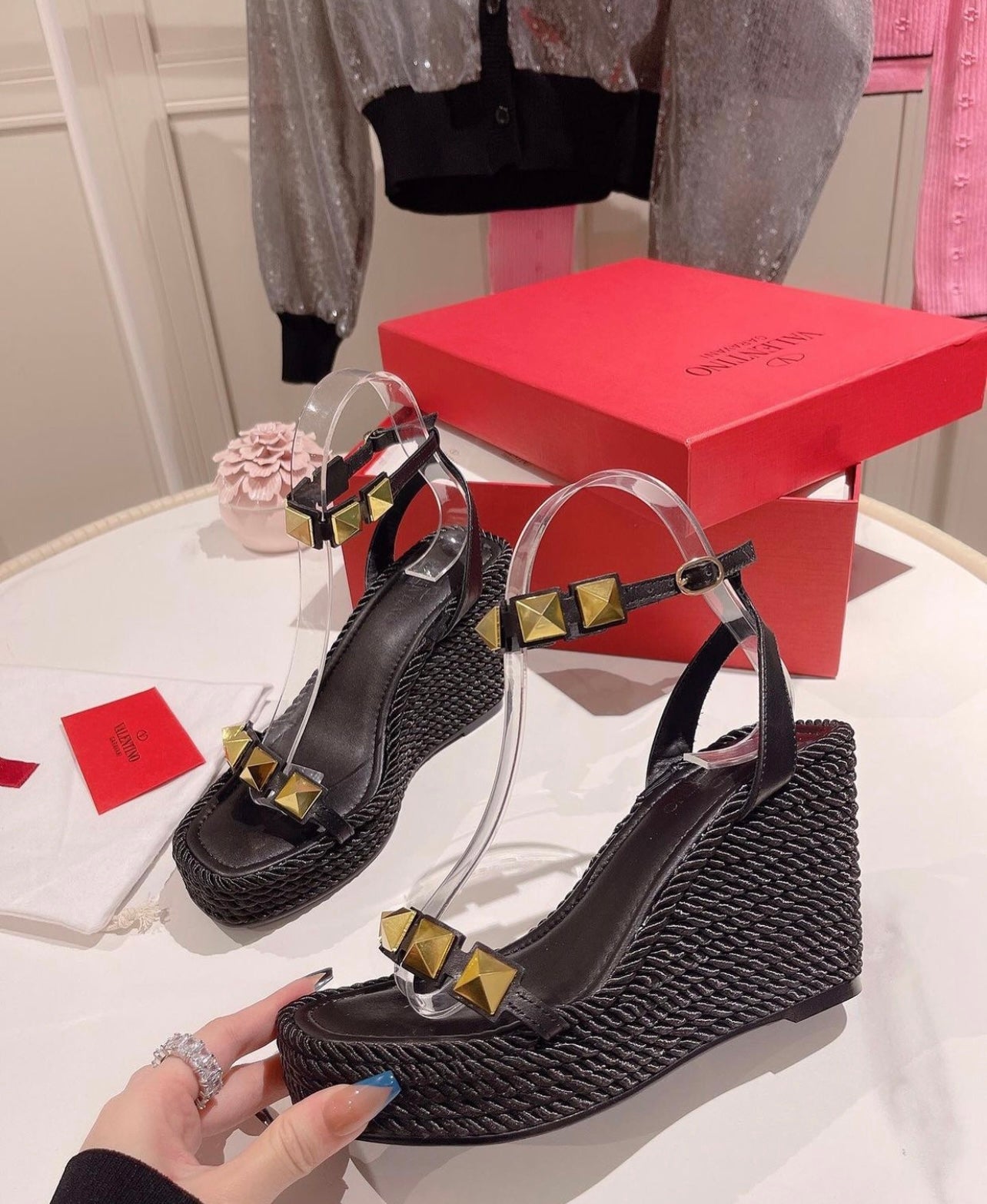 Stud Wedges