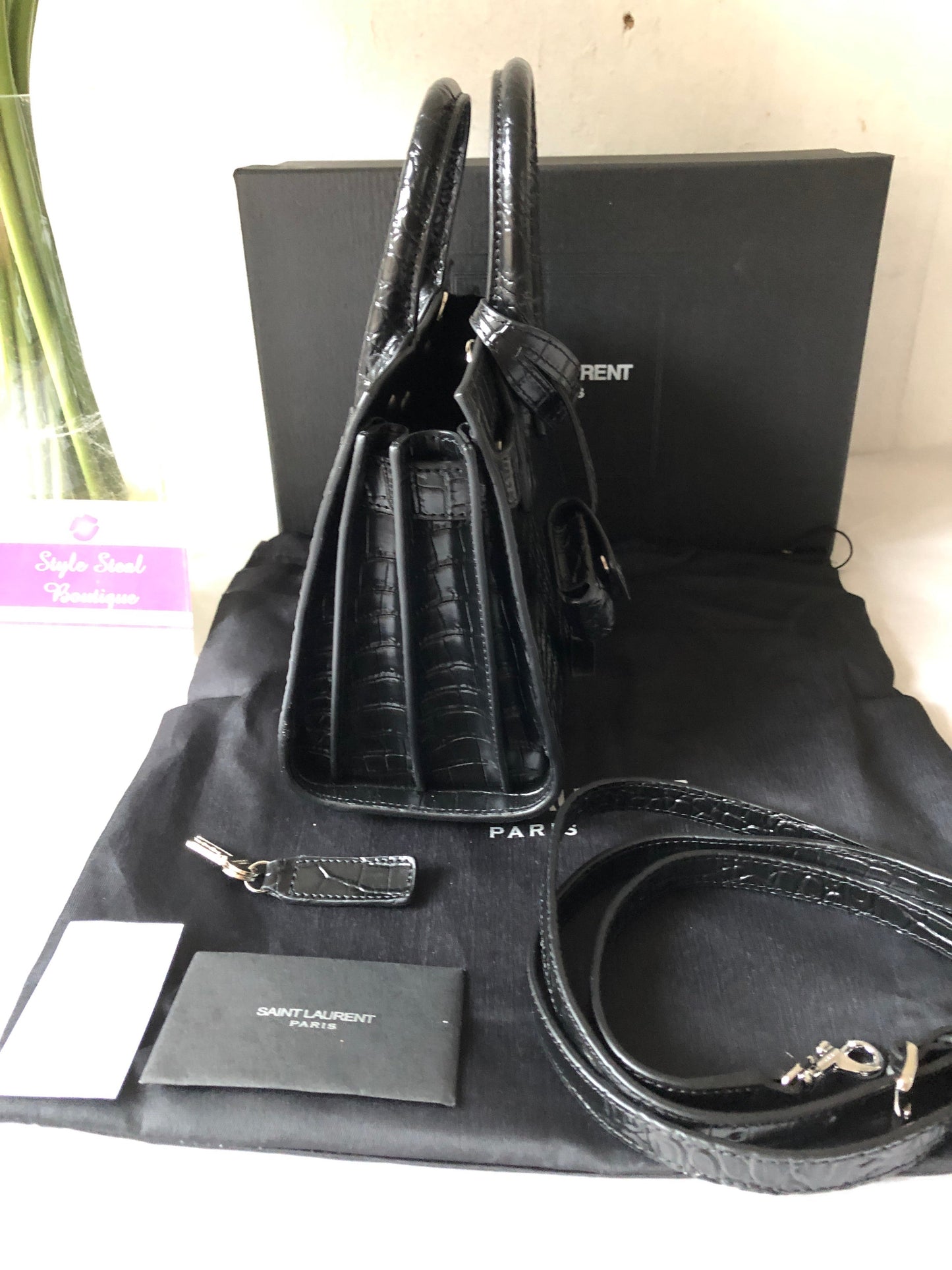 Sac De Jour Embossed
