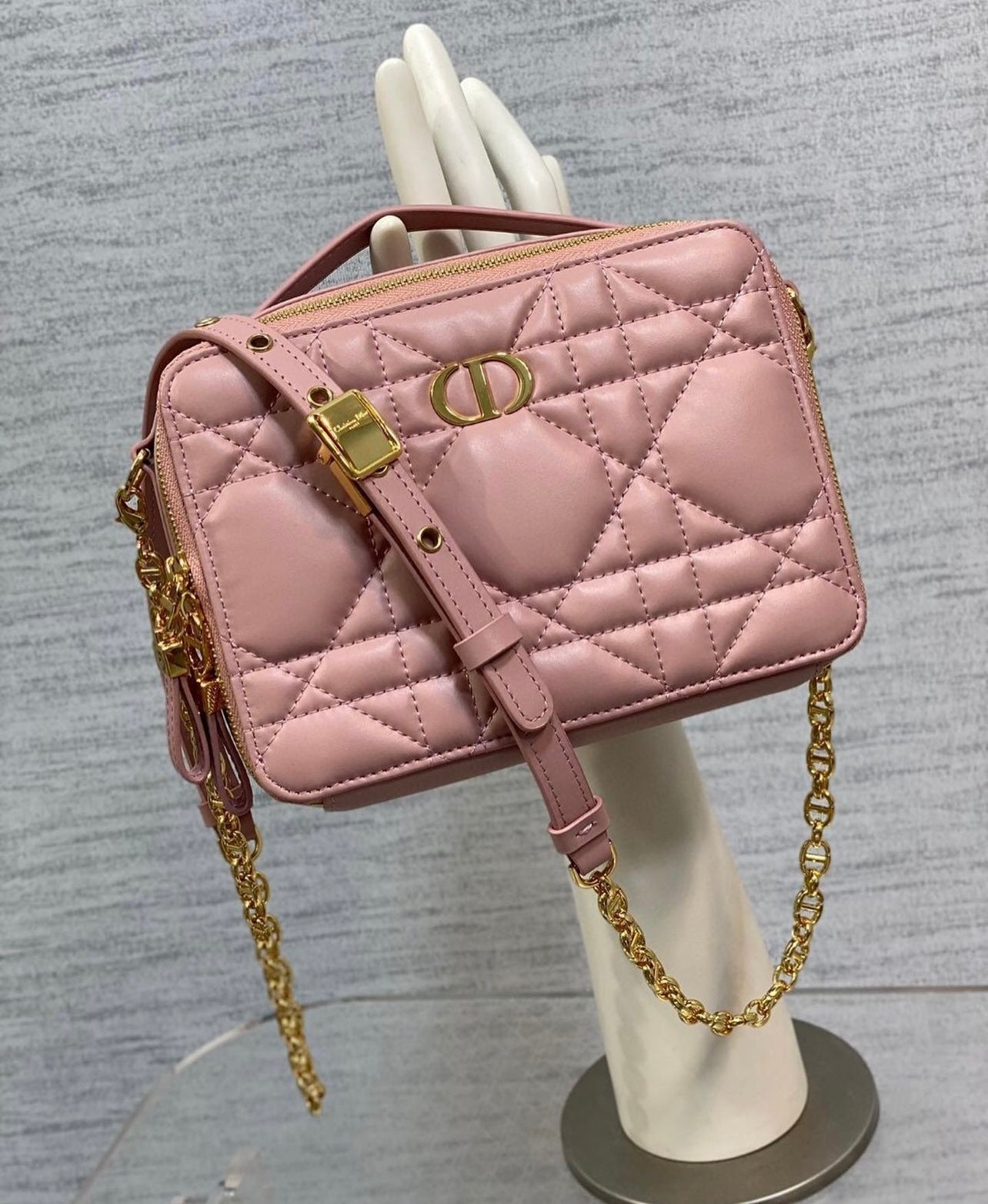 Caro Box Bag