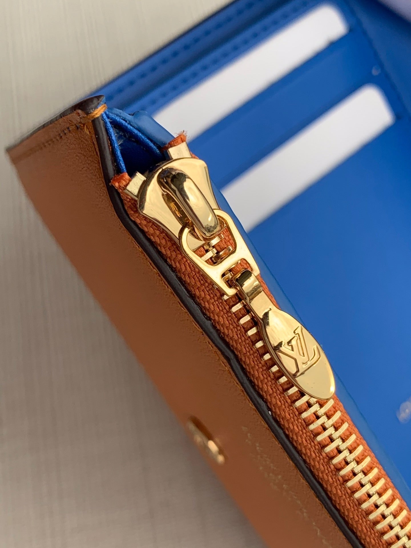 Pont 9 Wallet