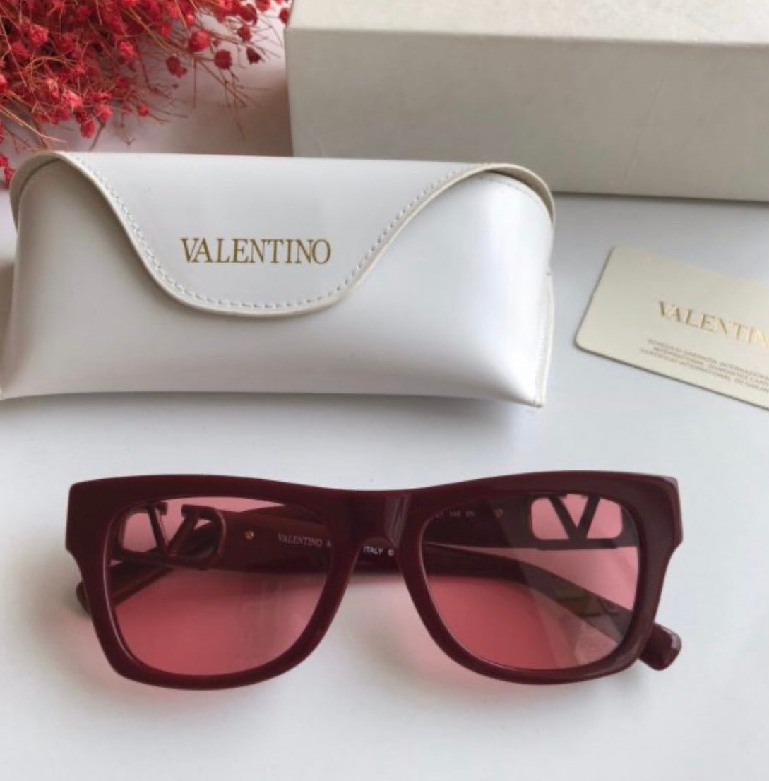 V Logo Sunglasses