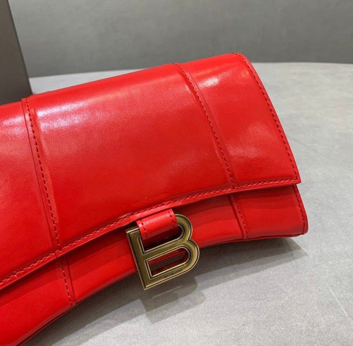 Hourglass Belt Bag