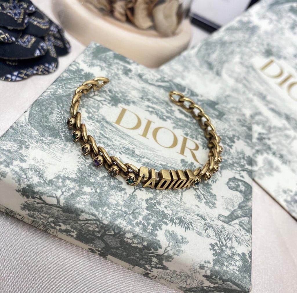 CD Bangle