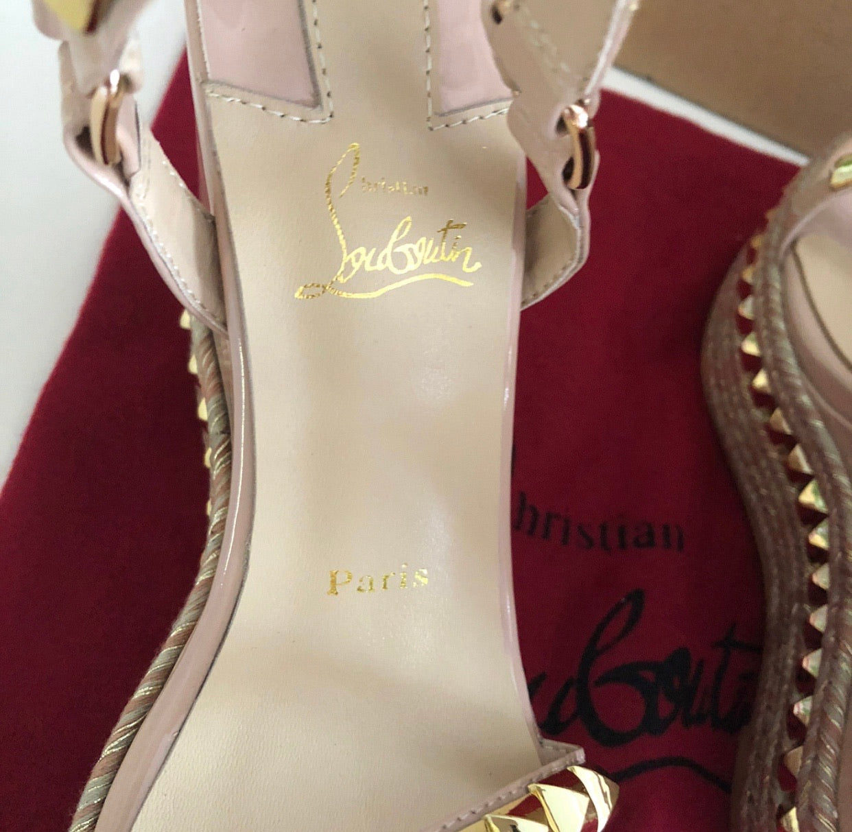 Stud Wedges