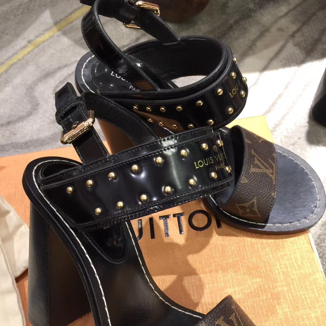 Passenger Sandals