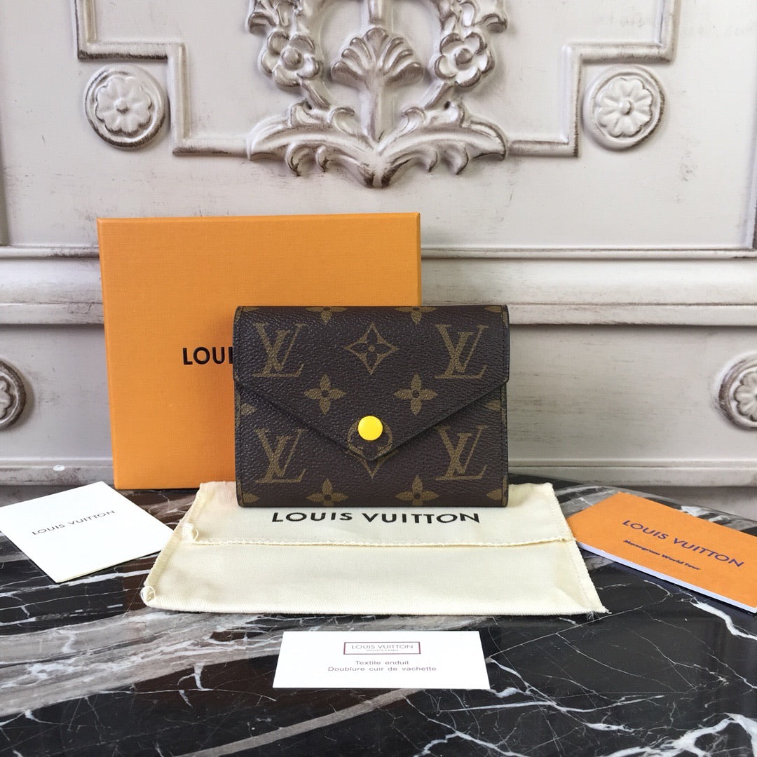 Victorine Wallet