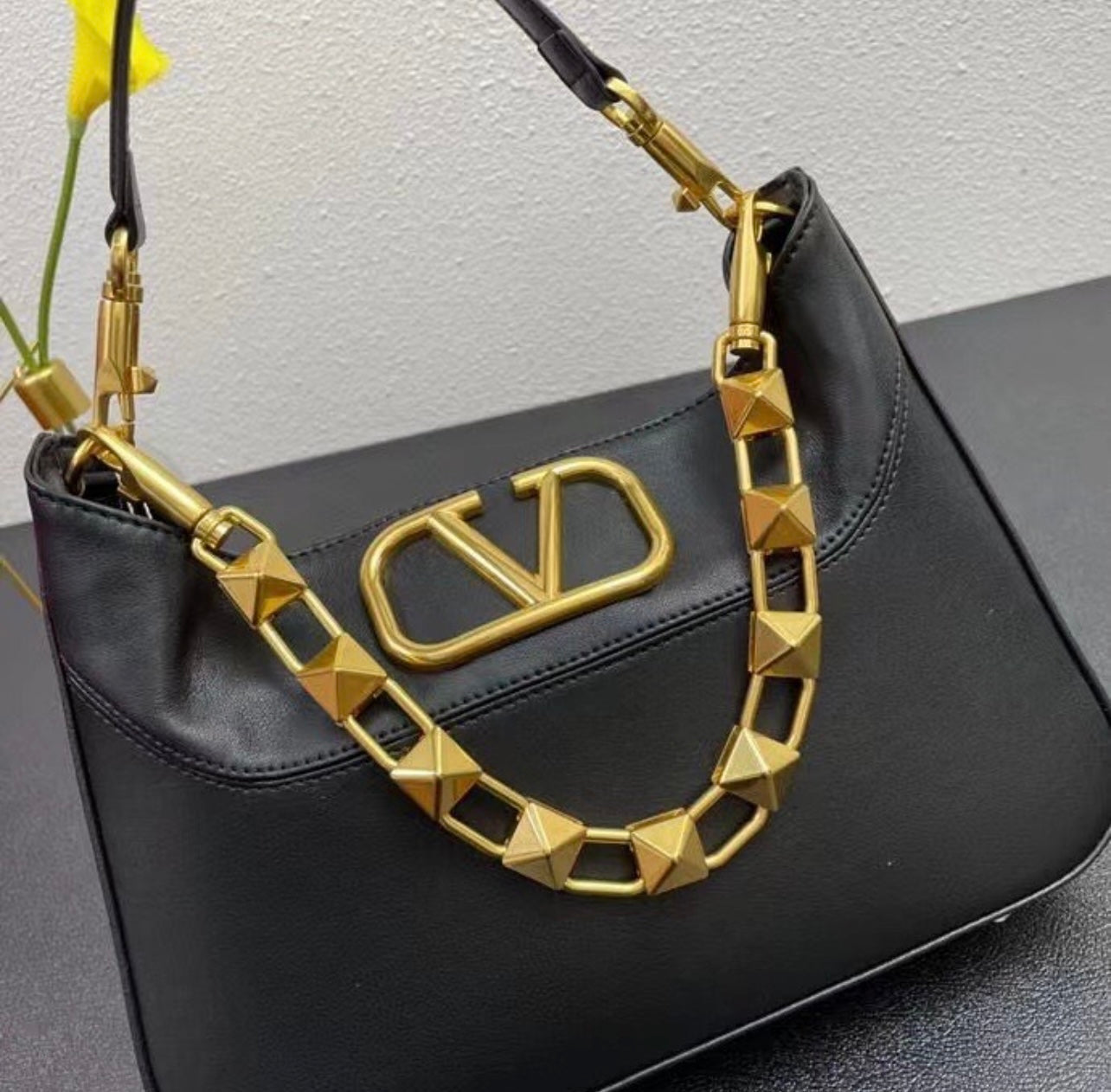 Stud Sign Hobo