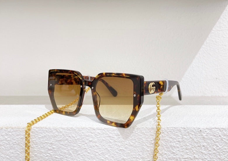 Logo Chain Sunglasses