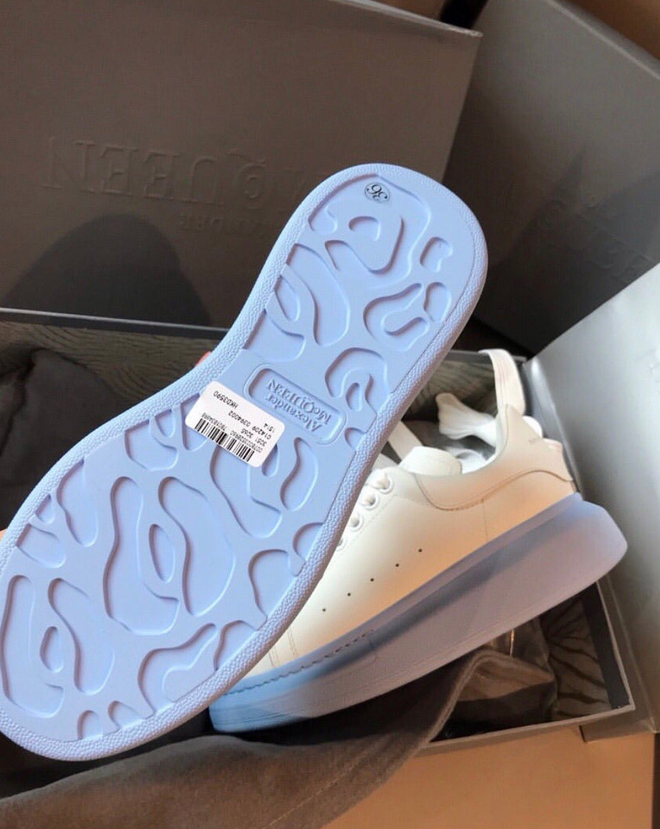 Oversized Sneaker