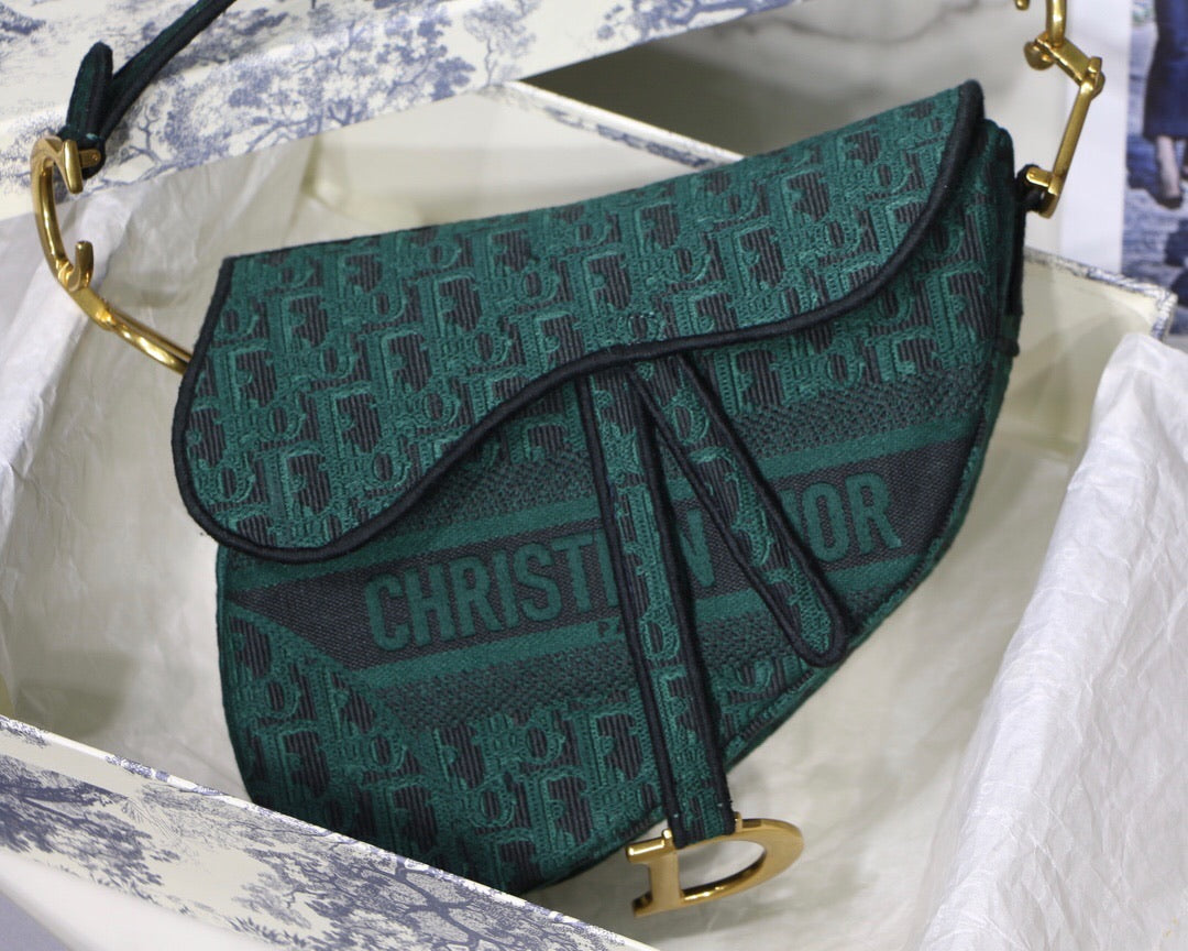 Saddle Bag Oblique