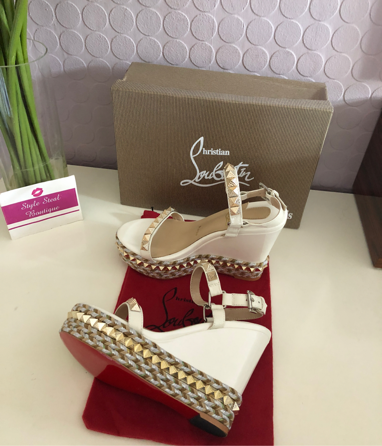 Stud Wedges