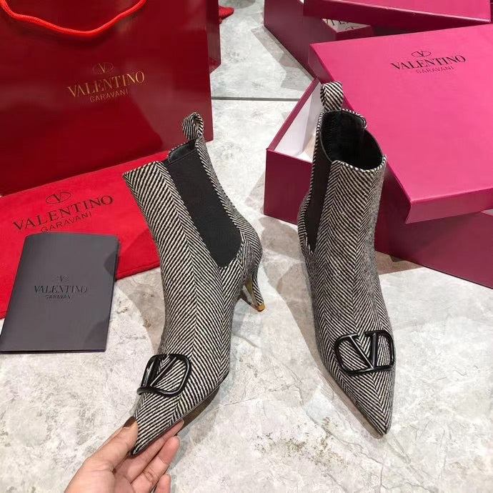 V Logo Ankle Boots
