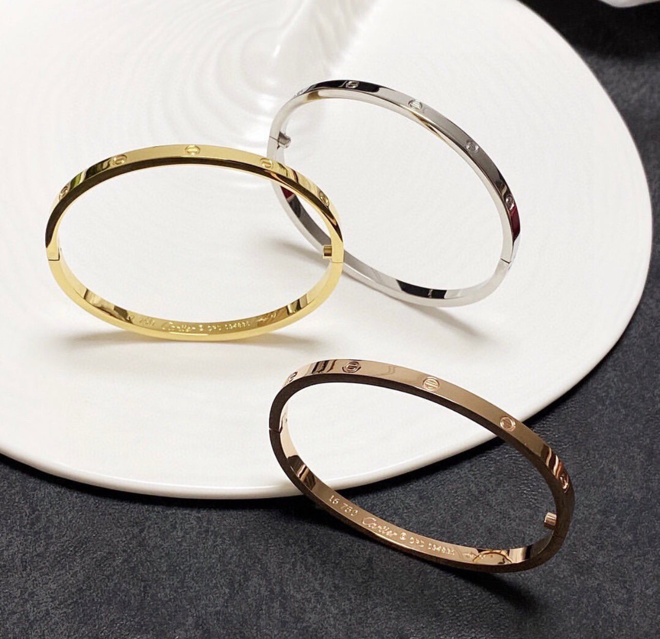 Love Thin Bangle
