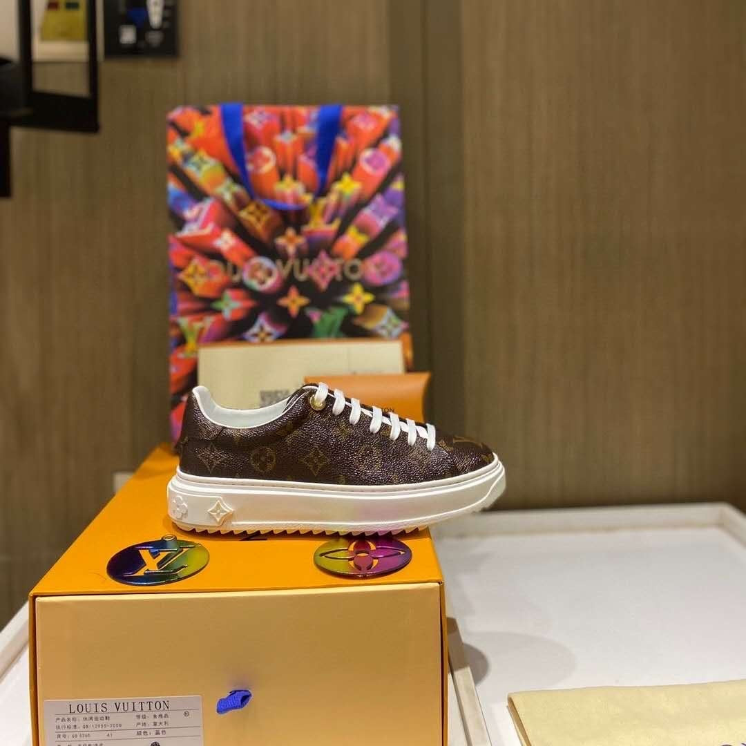 Timeout Sneaker