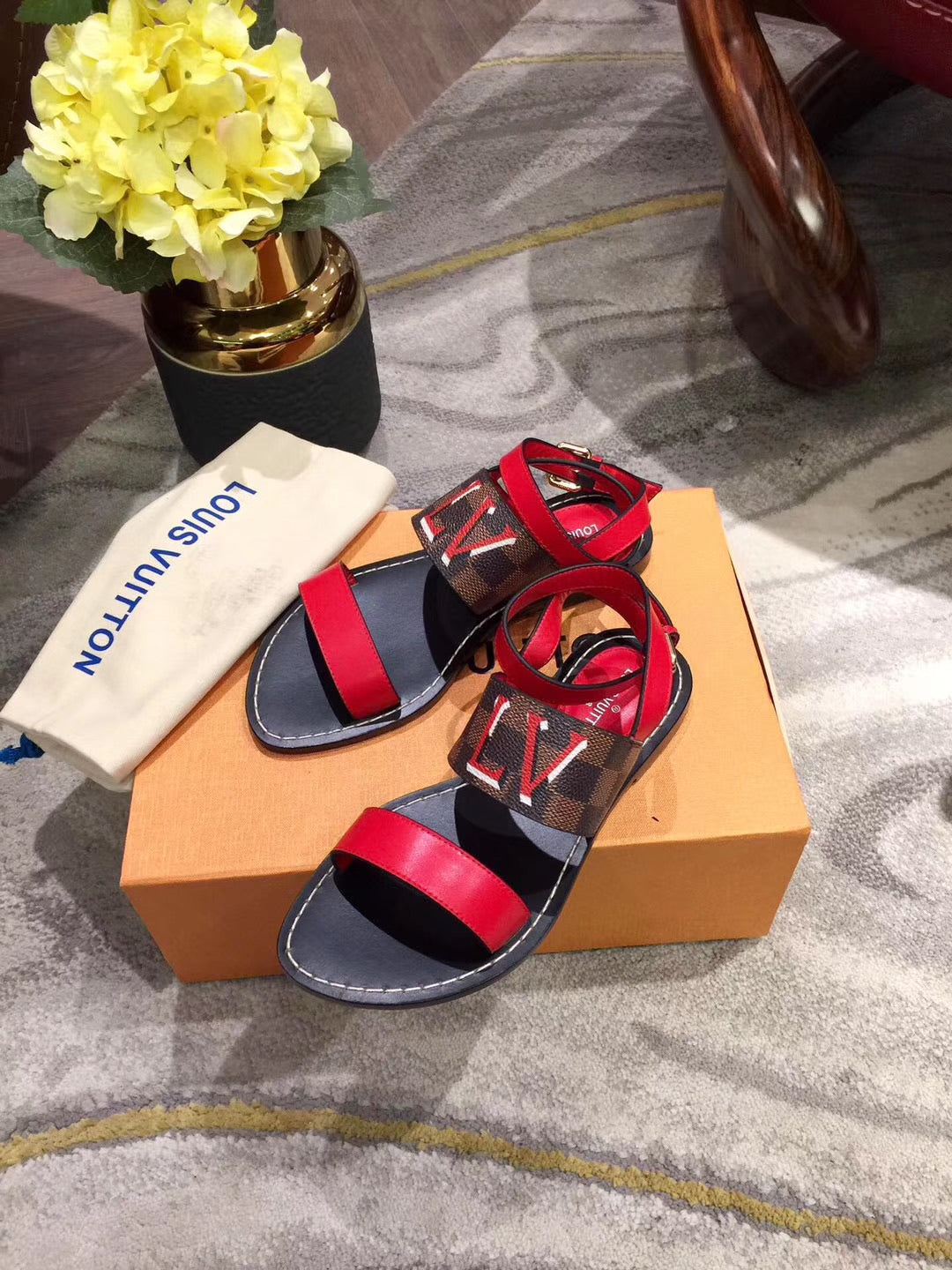 Passenger Flat Sandals