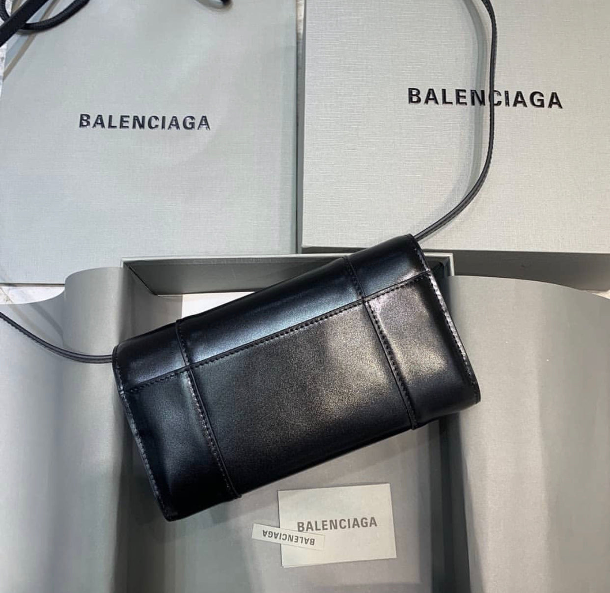 Hourglass Belt Bag