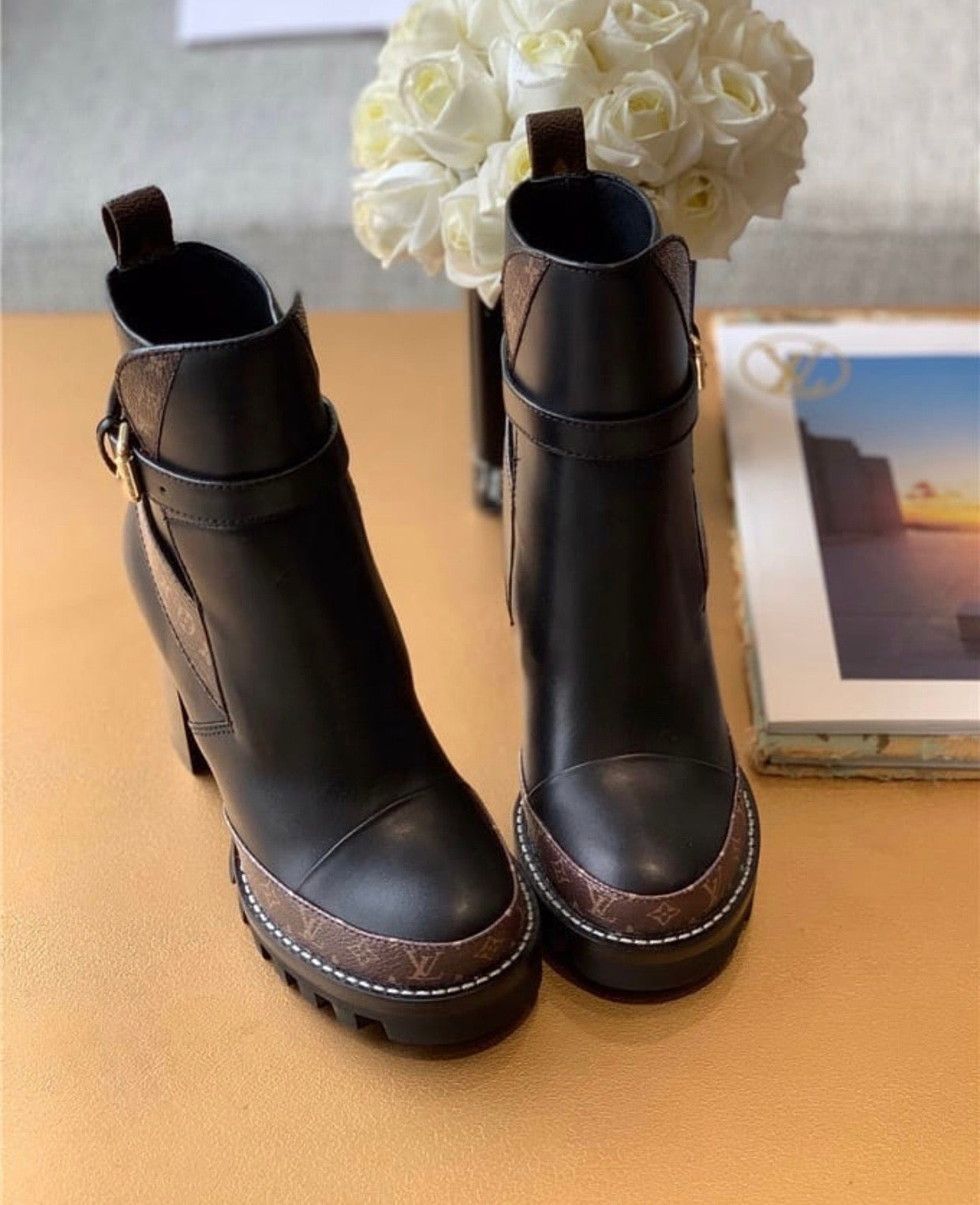 Discovery Ankle Boots