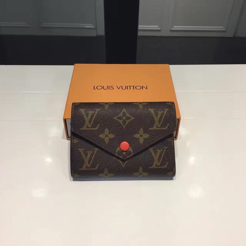 Victorine Wallet