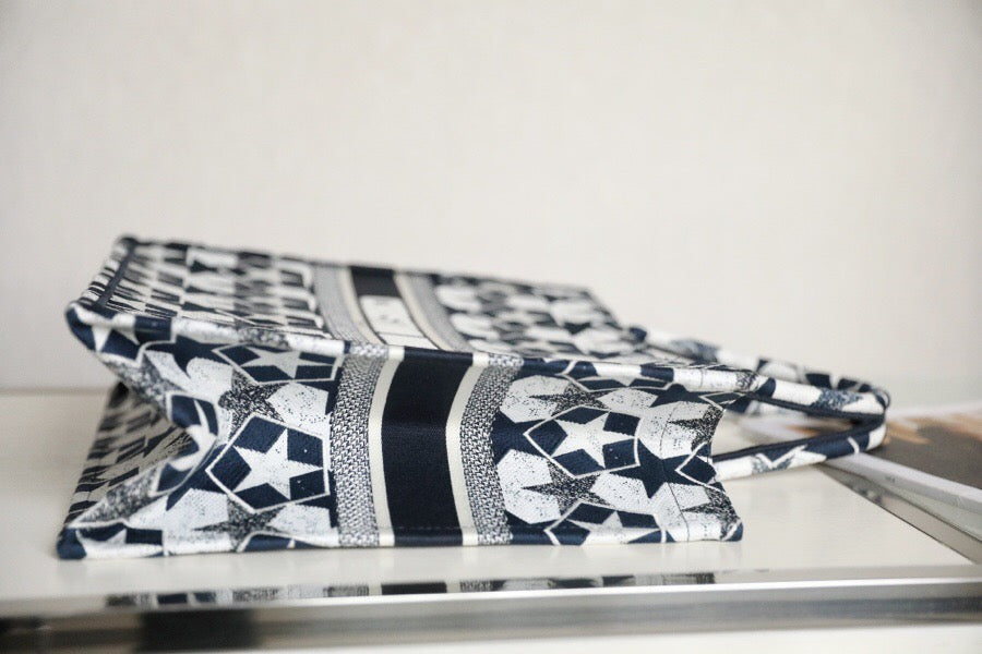 Book Tote